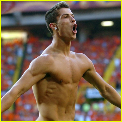 Muilas baigėsi, Ronaldo – “Reale”