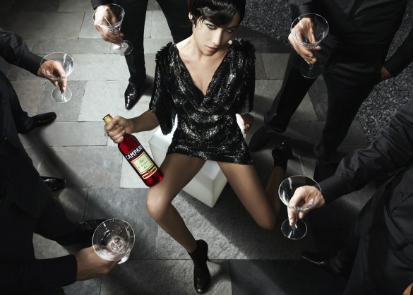 olga_kurylenko_campari_calendar4