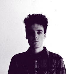 08_Kuedo_Motto_Distribution_01