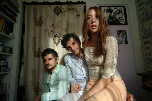 Blonde_Redhead