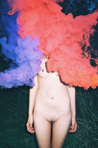 Ren Hang4