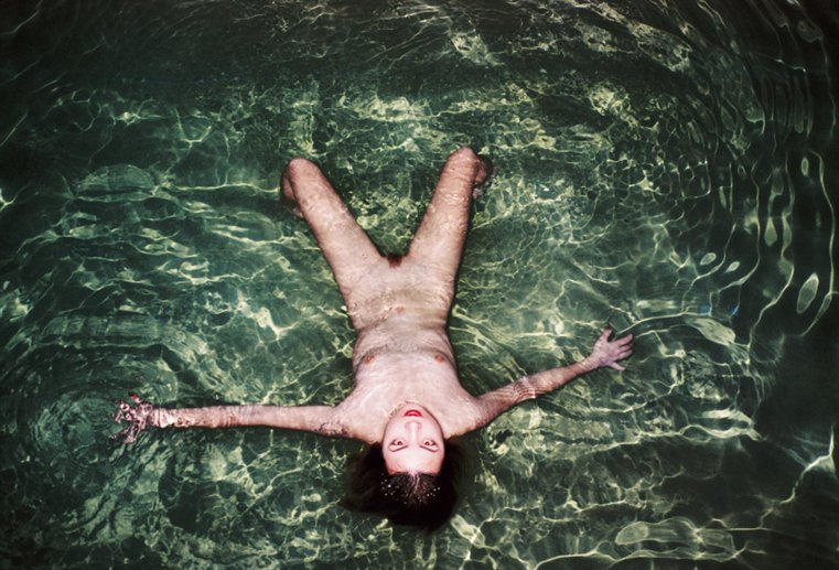Ren Hang6